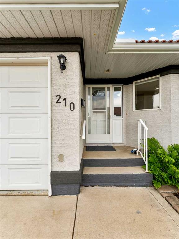 210 Park Meadows Lane SE