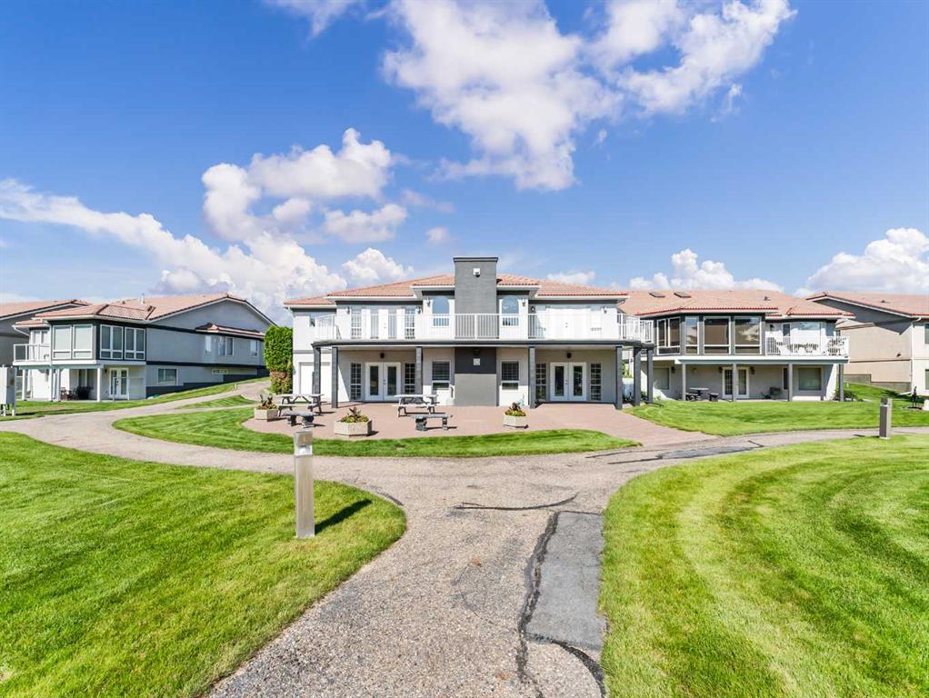 210 Park Meadows Lane SE