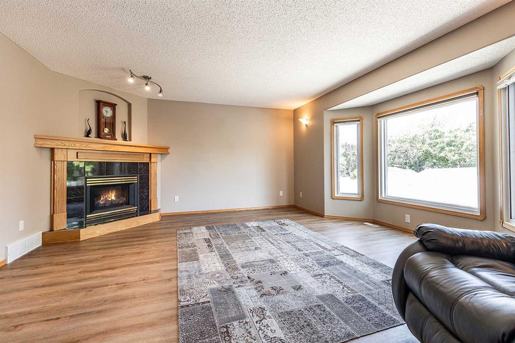 31 Sage Close SE