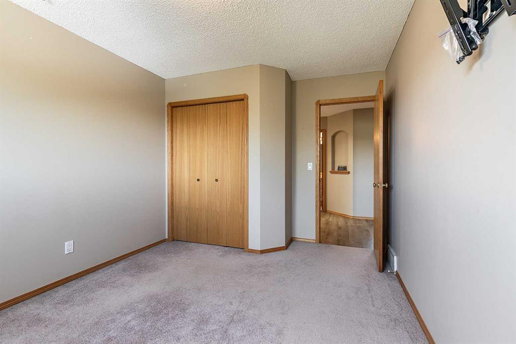 31 Sage Close SE