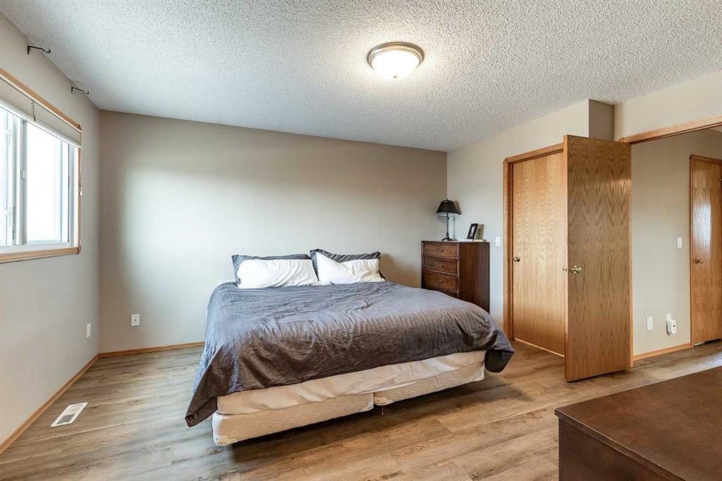 31 Sage Close SE