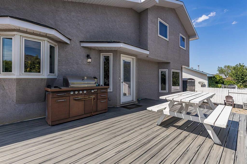 31 Sage Close SE