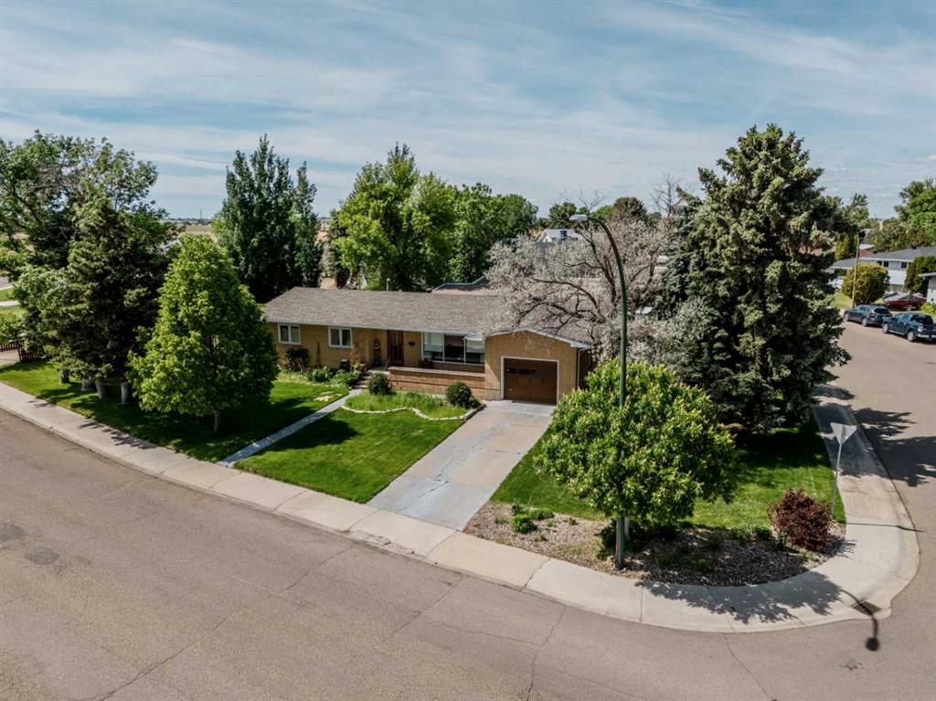 701 McCutcheon Drive NW