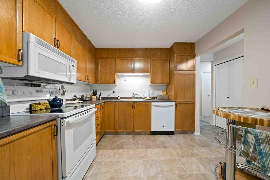 #235 1480 Southview Drive SE