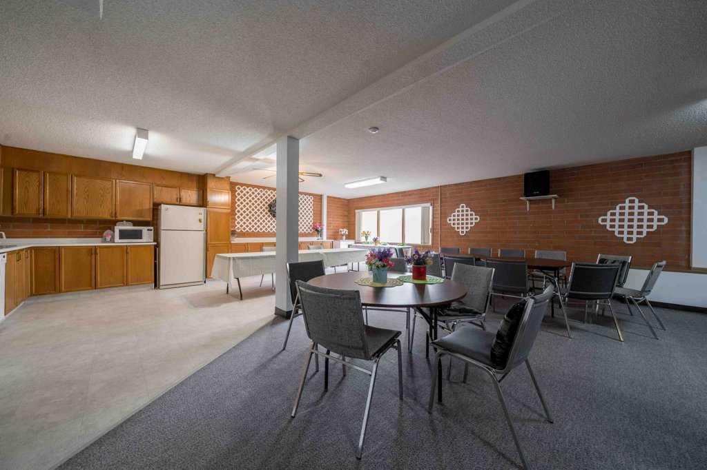 #235 1480 Southview Drive SE