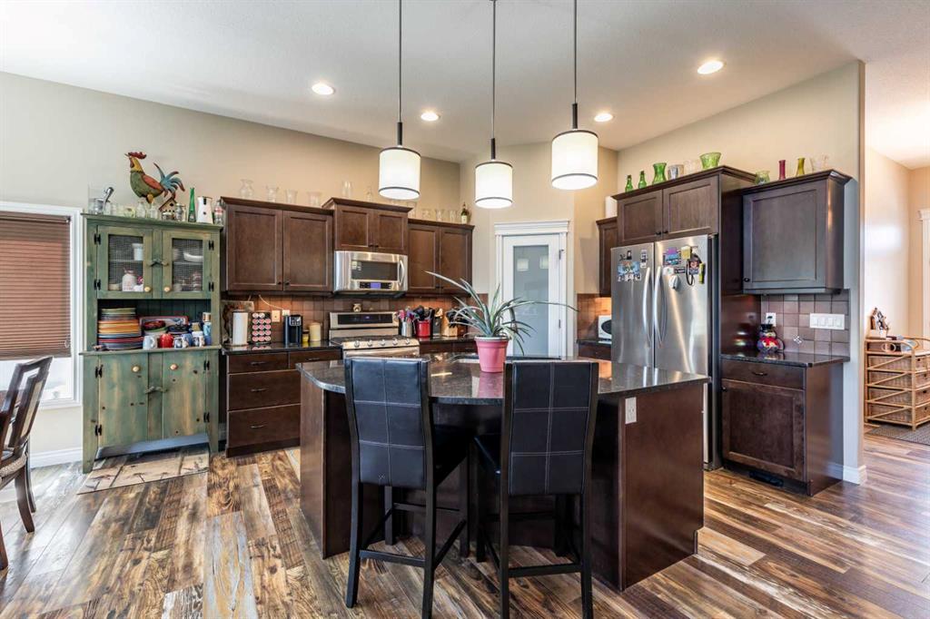 376 Somerside Crescent SE