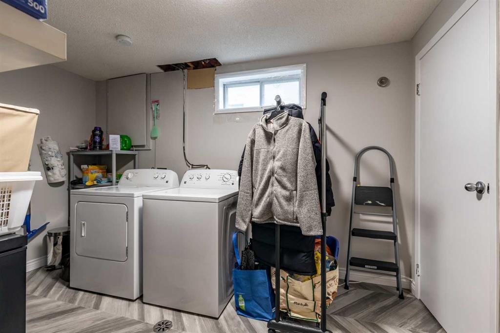 48 Corbitt Way SE