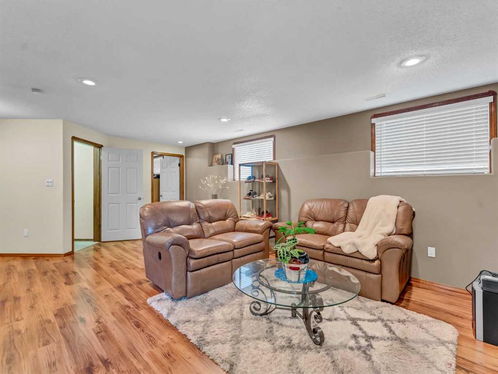 224 Vista Road SE