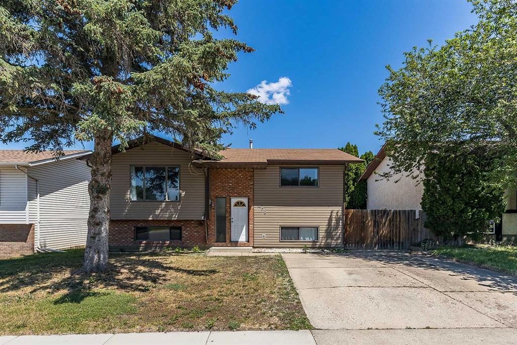 208 Sprague Way SE