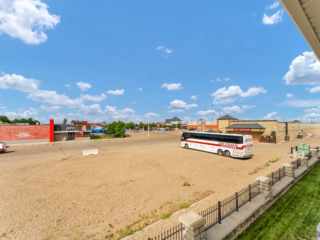 356 Northlands Pointe NE