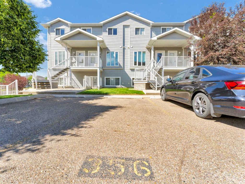 356 Northlands Pointe NE