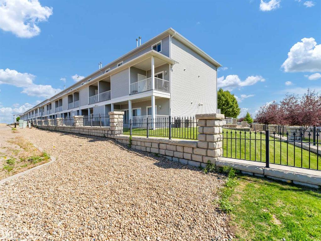 356 Northlands Pointe NE