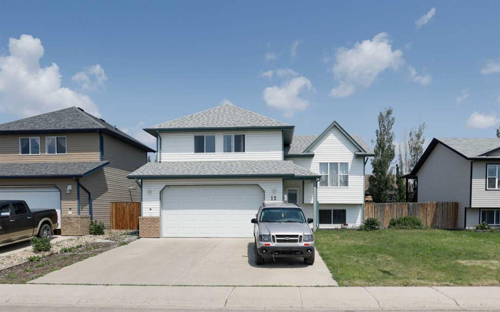 12 Upland Place W, Brooks
