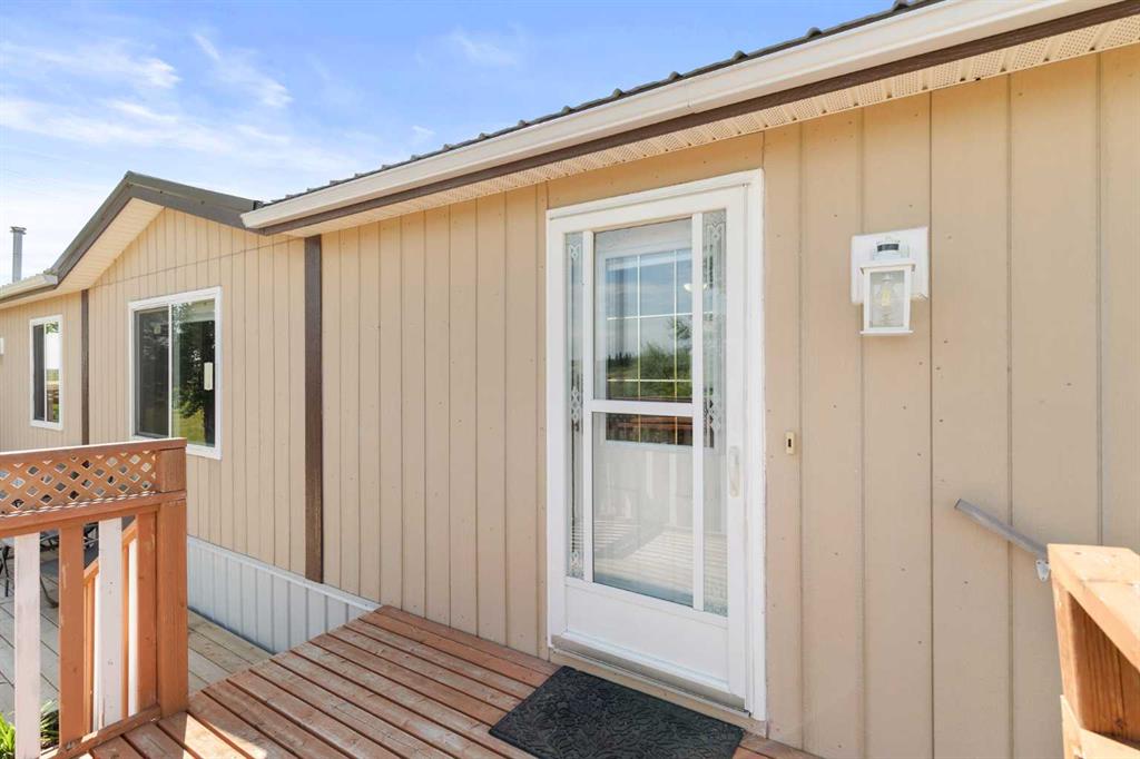 17 & 18 Roseglen Drive 