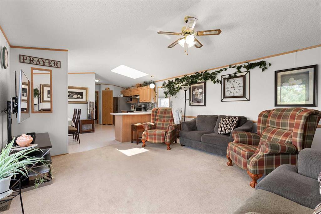 17 & 18 Roseglen Drive 