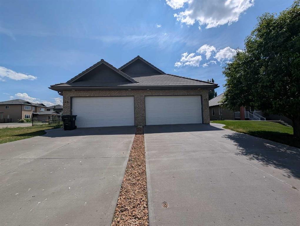 43 Desert Blume Crescent SW