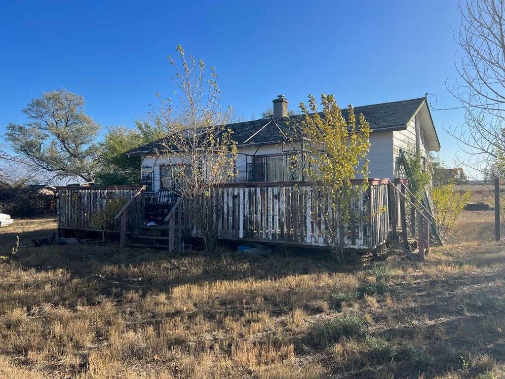 220 6 Street , Suffield