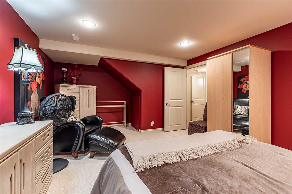 52 Rossland Street SE