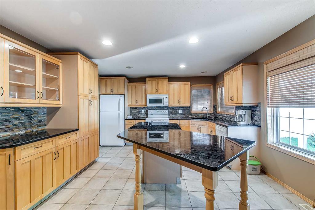 87 Sunrise Road SW