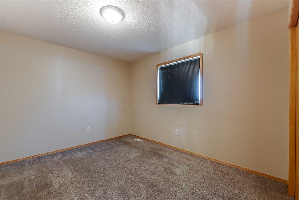 87 Sunrise Road SW