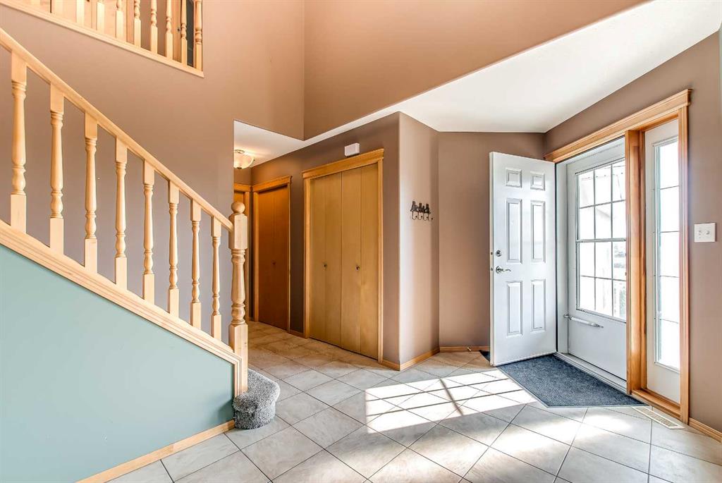 87 Sunrise Road SW