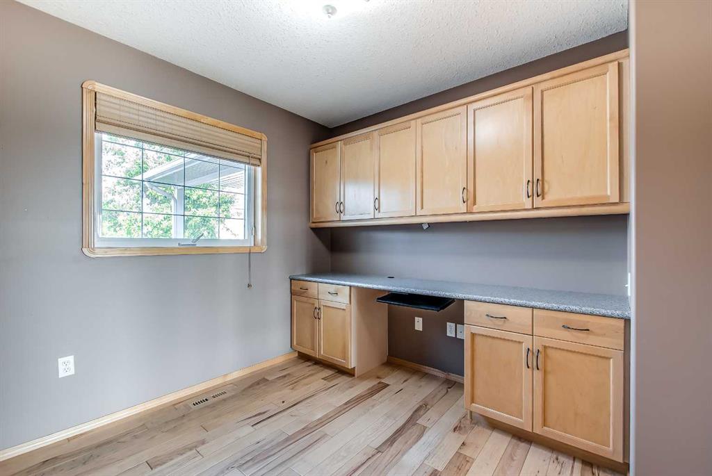 87 Sunrise Road SW
