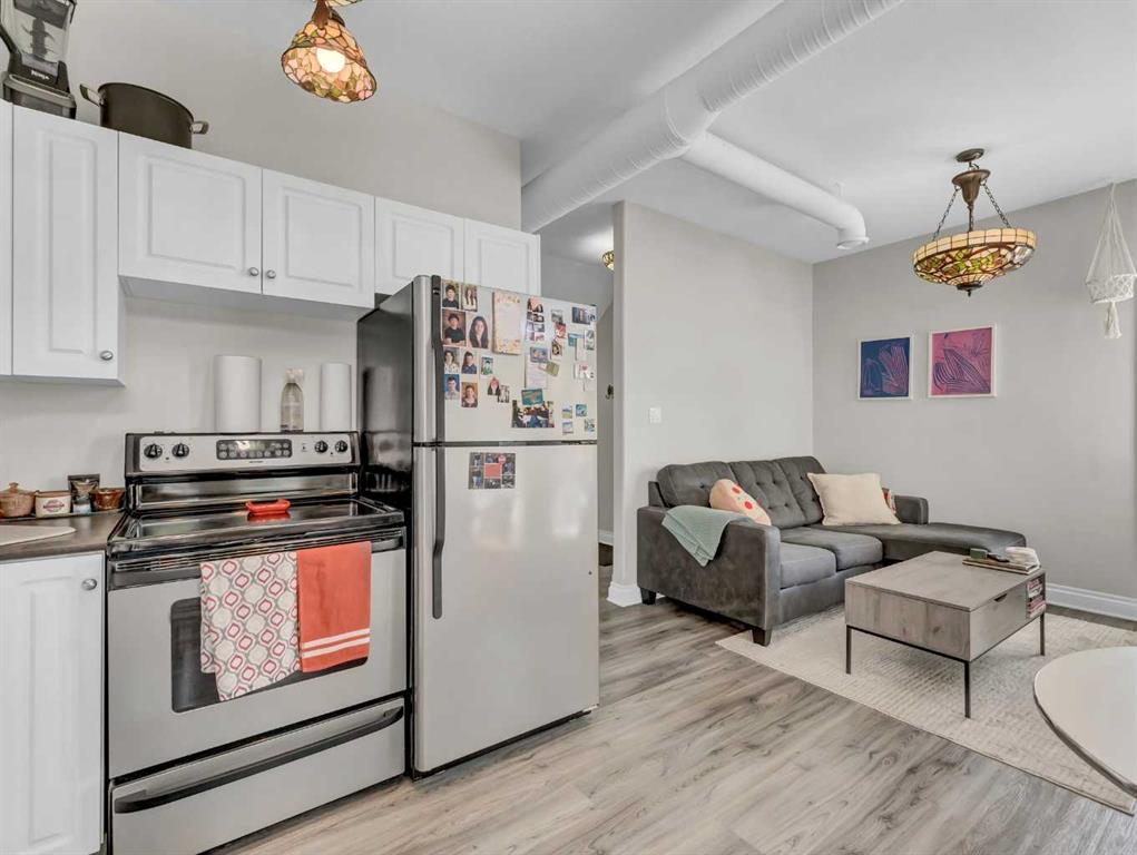 #6 902 Dominion Street SE