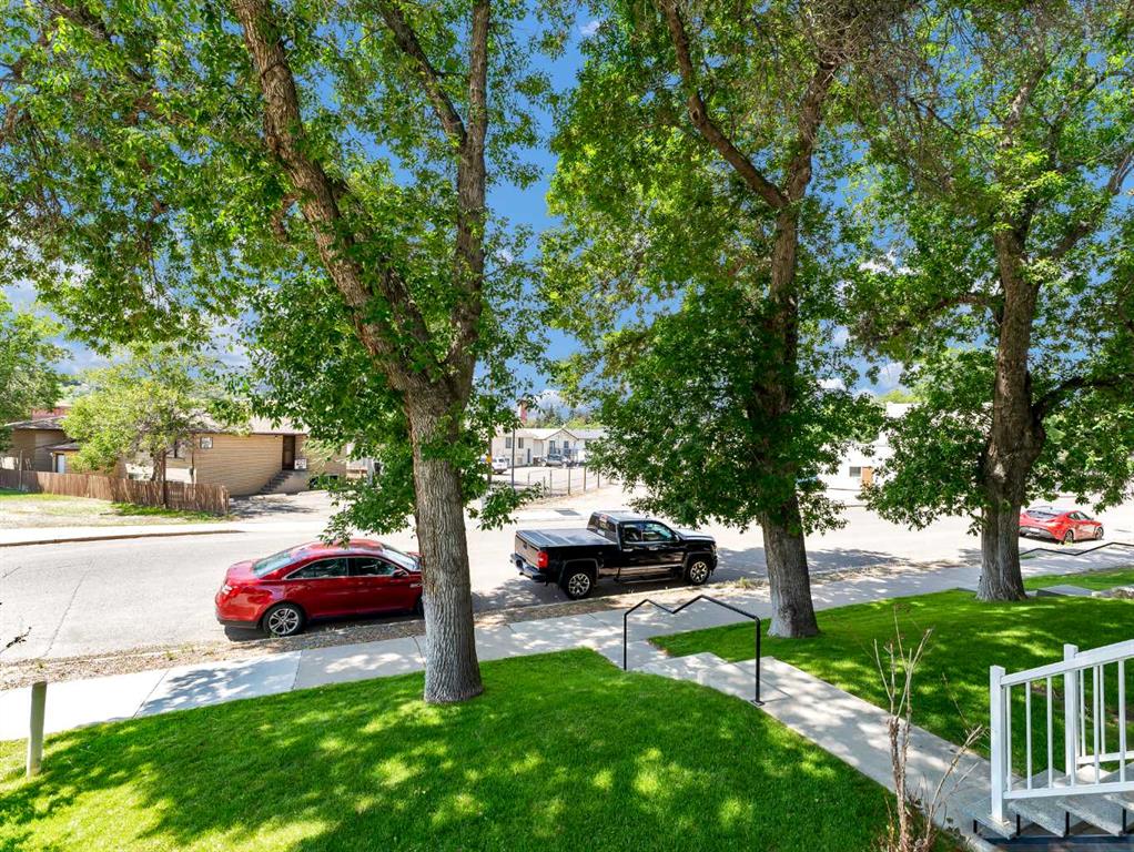 #6 902 Dominion Street SE