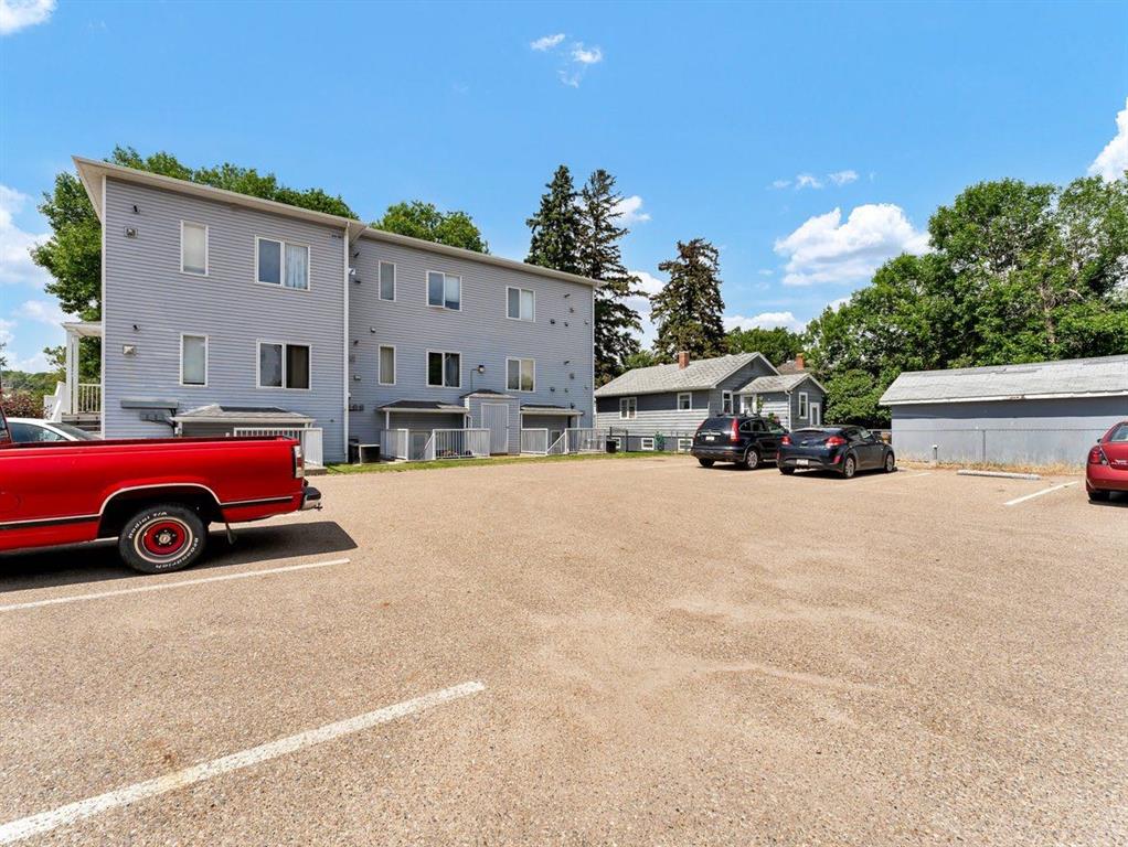 #6 902 Dominion Street SE