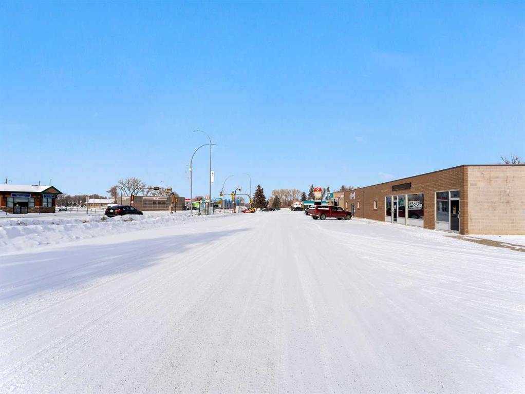 #101 1601 Dunmore Road SE