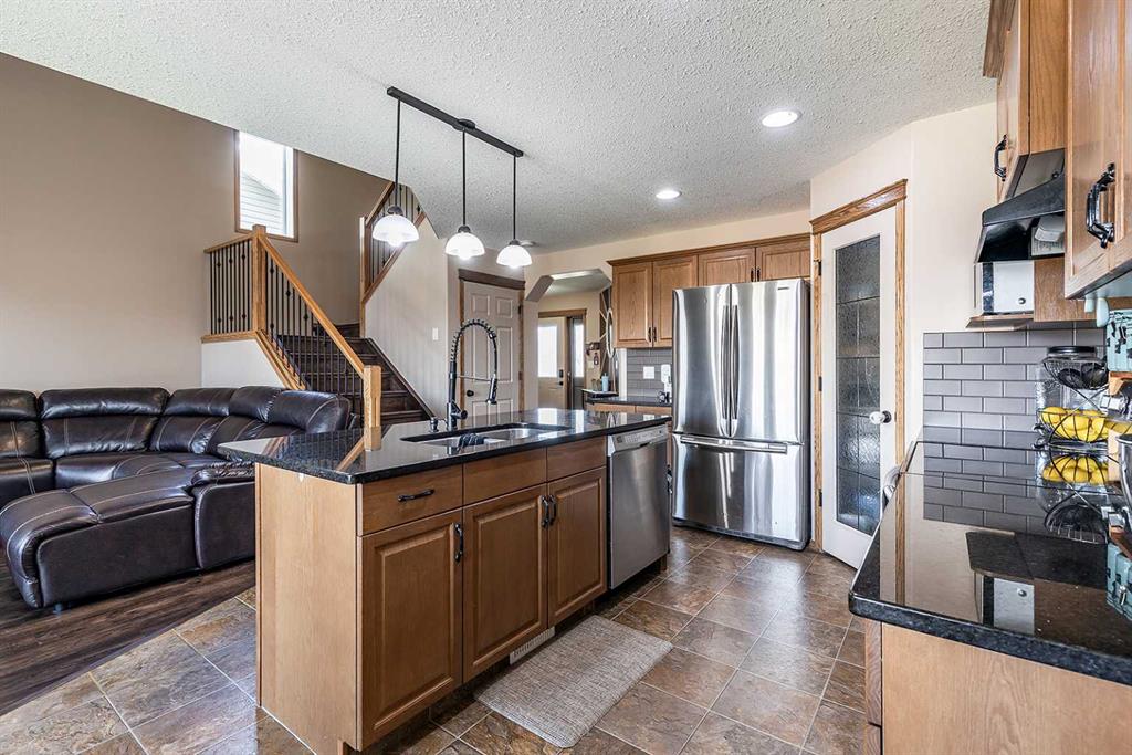 52 Somerside Way SE