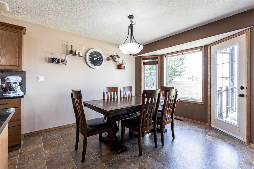 52 Somerside Way SE
