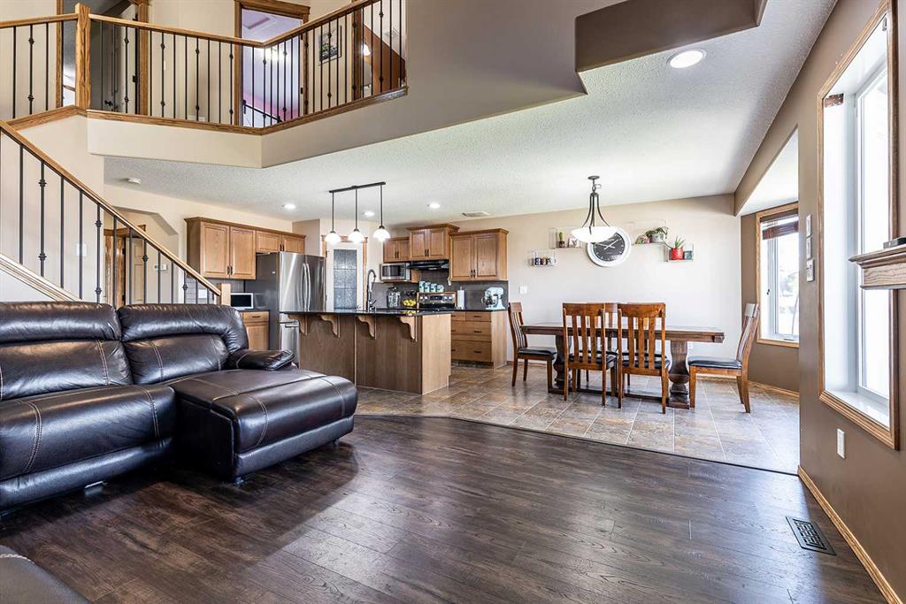 52 Somerside Way SE