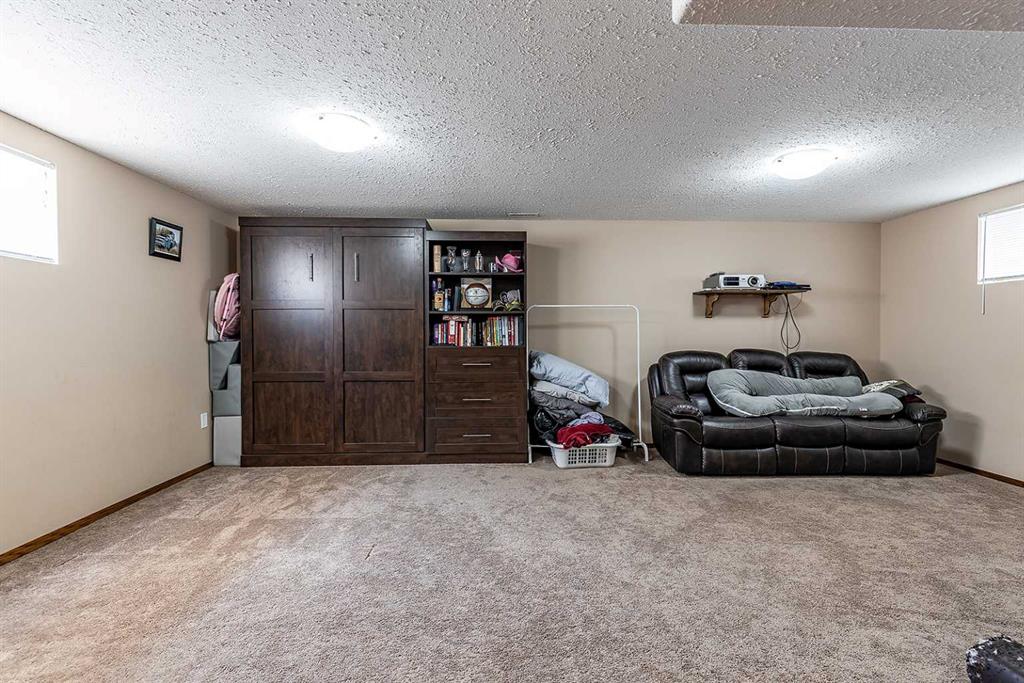 52 Somerside Way SE