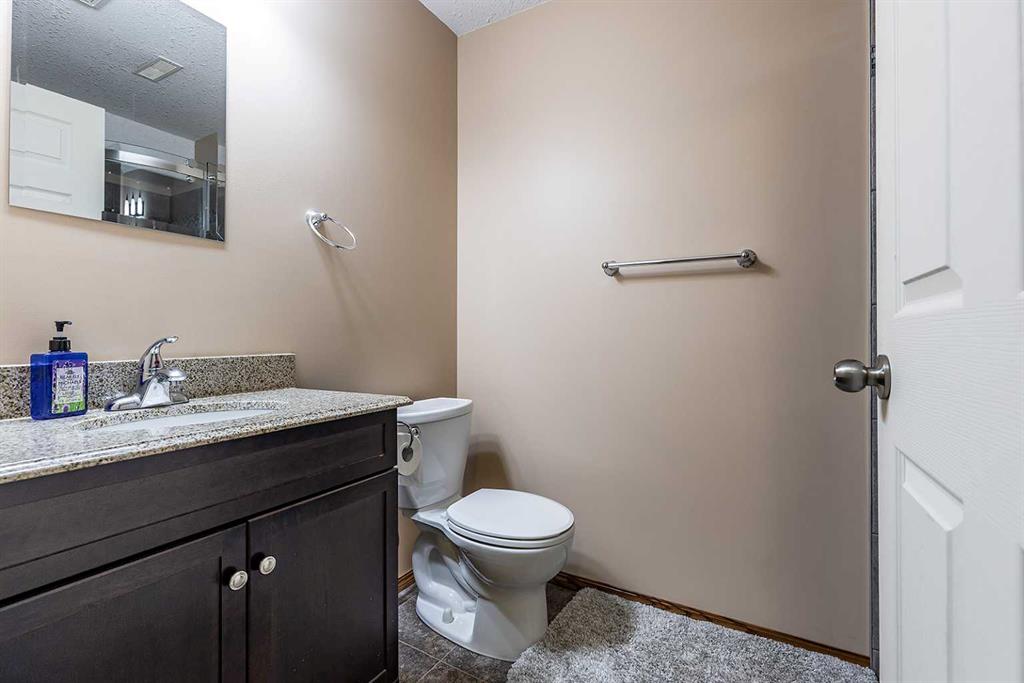 52 Somerside Way SE