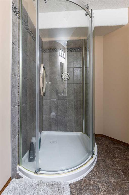 52 Somerside Way SE