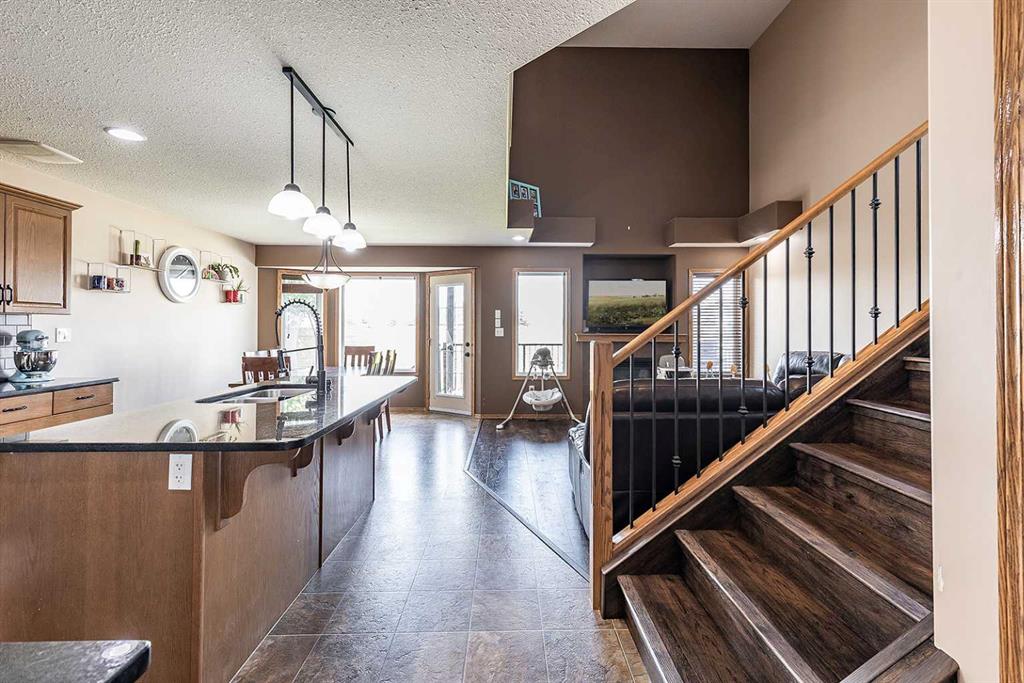 52 Somerside Way SE