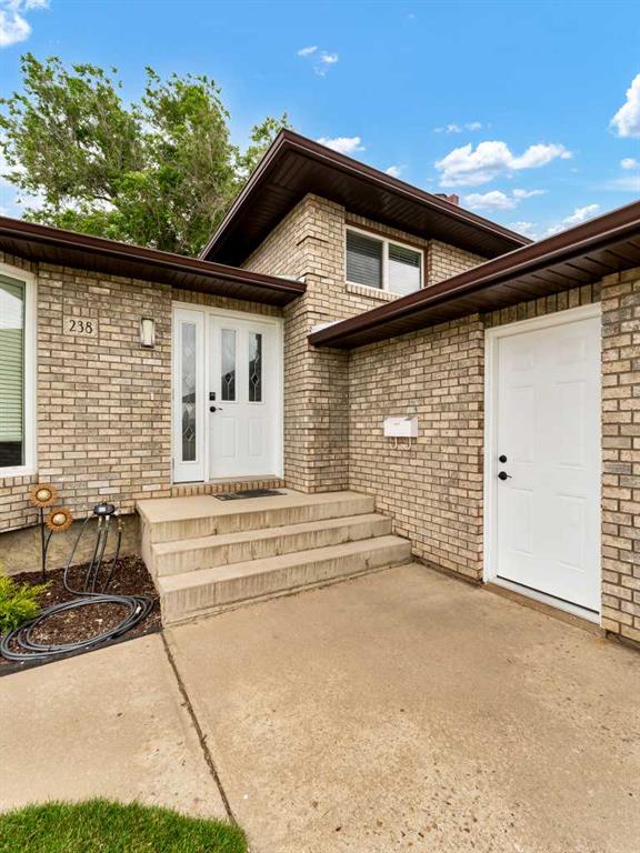 238 Cameron Road SE