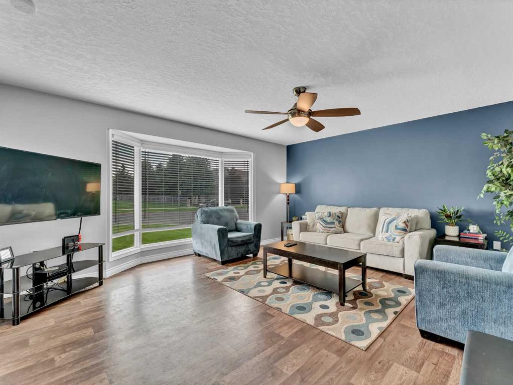 238 Cameron Road SE