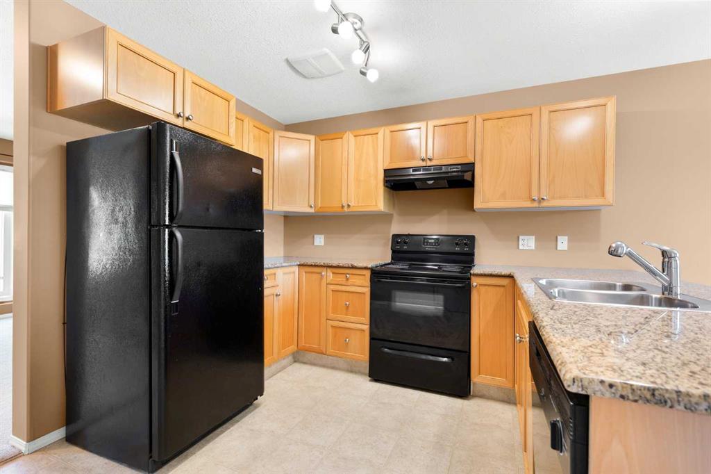 381 Northlands Pointe NE