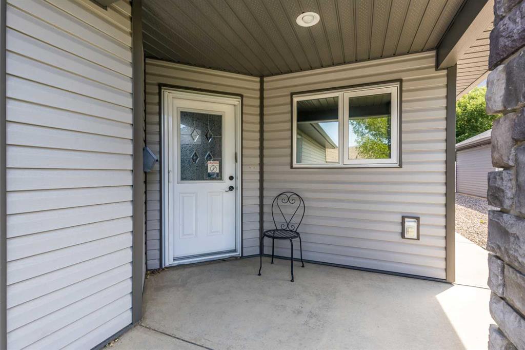 110 Chartwell Place SE