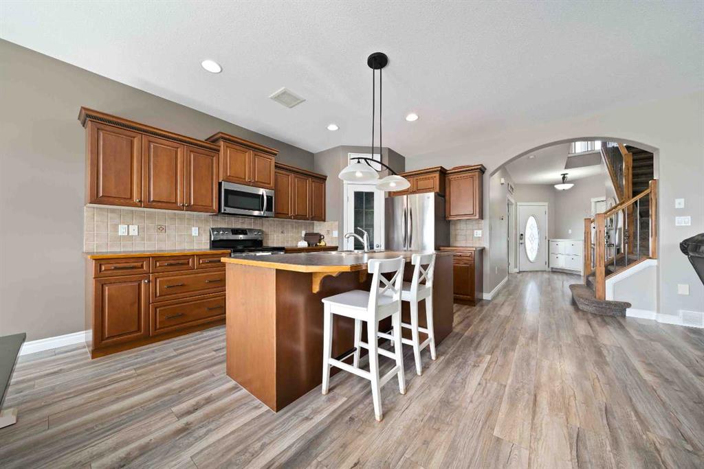 249 Vista Road SE