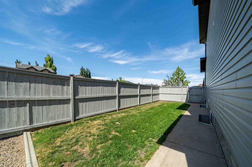 249 Vista Road SE