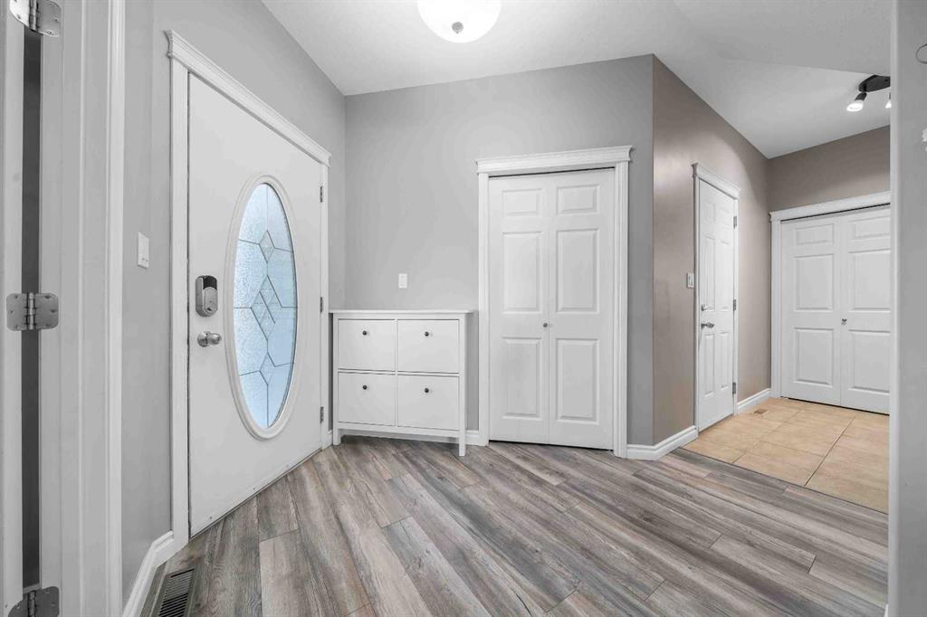 249 Vista Road SE
