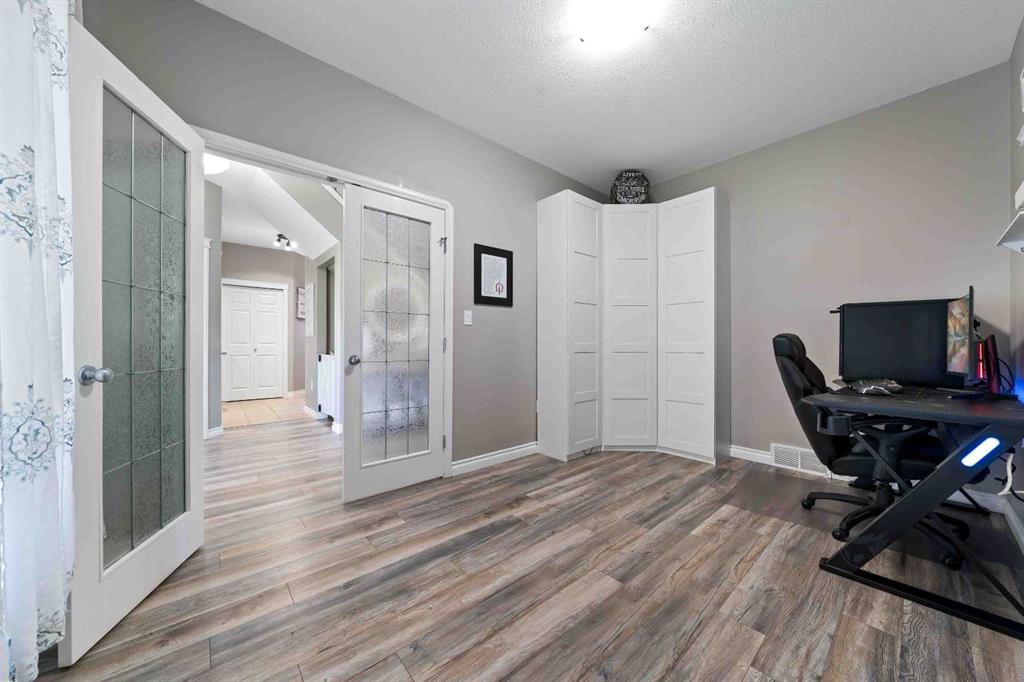 249 Vista Road SE