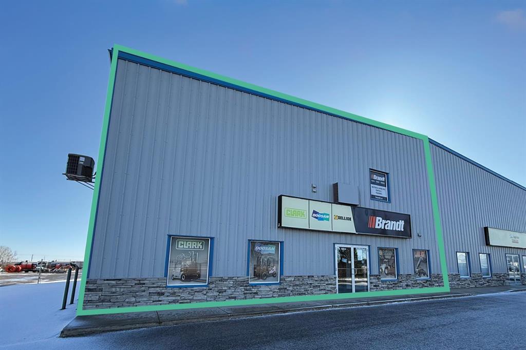 #1 935 36 Street N, Lethbridge