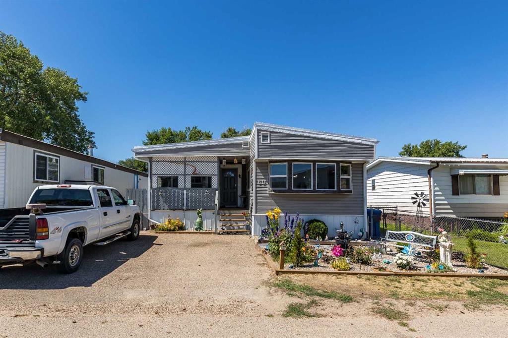 60 Havilland Boulevard SW, Medicine Hat