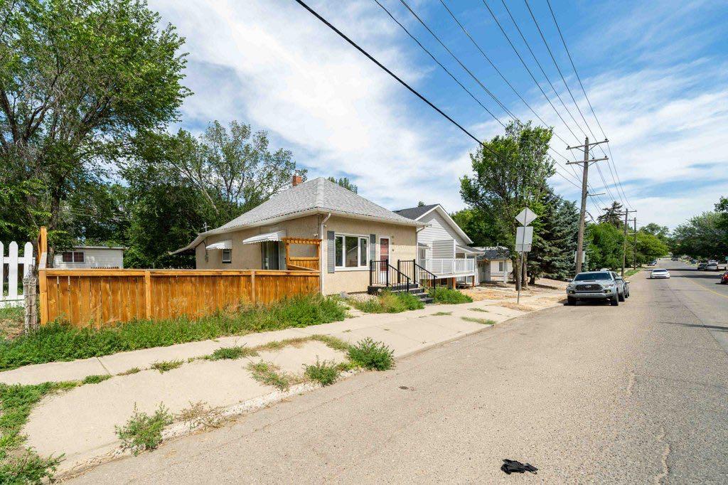 1122 Bridge Street SE