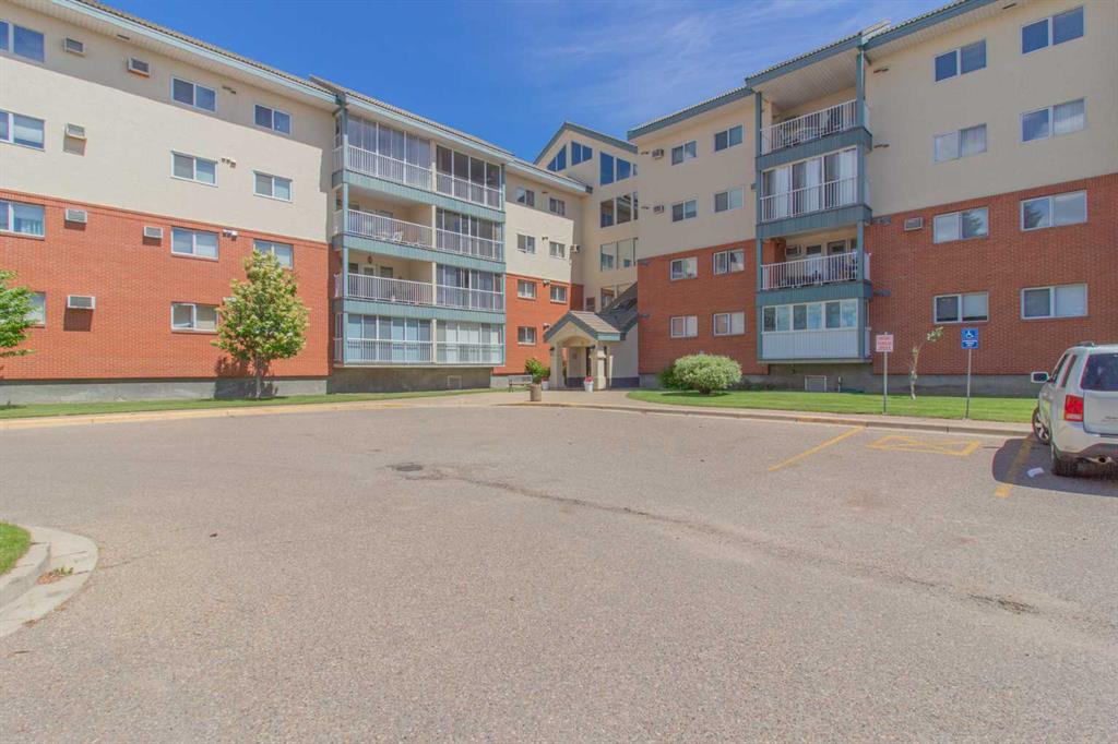 #421 3021 13 Avenue SE, Medicine Hat