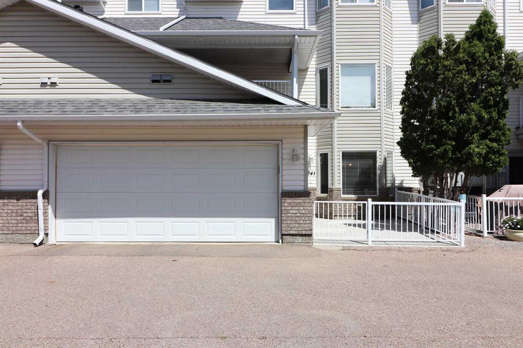 241 Washington Way SE